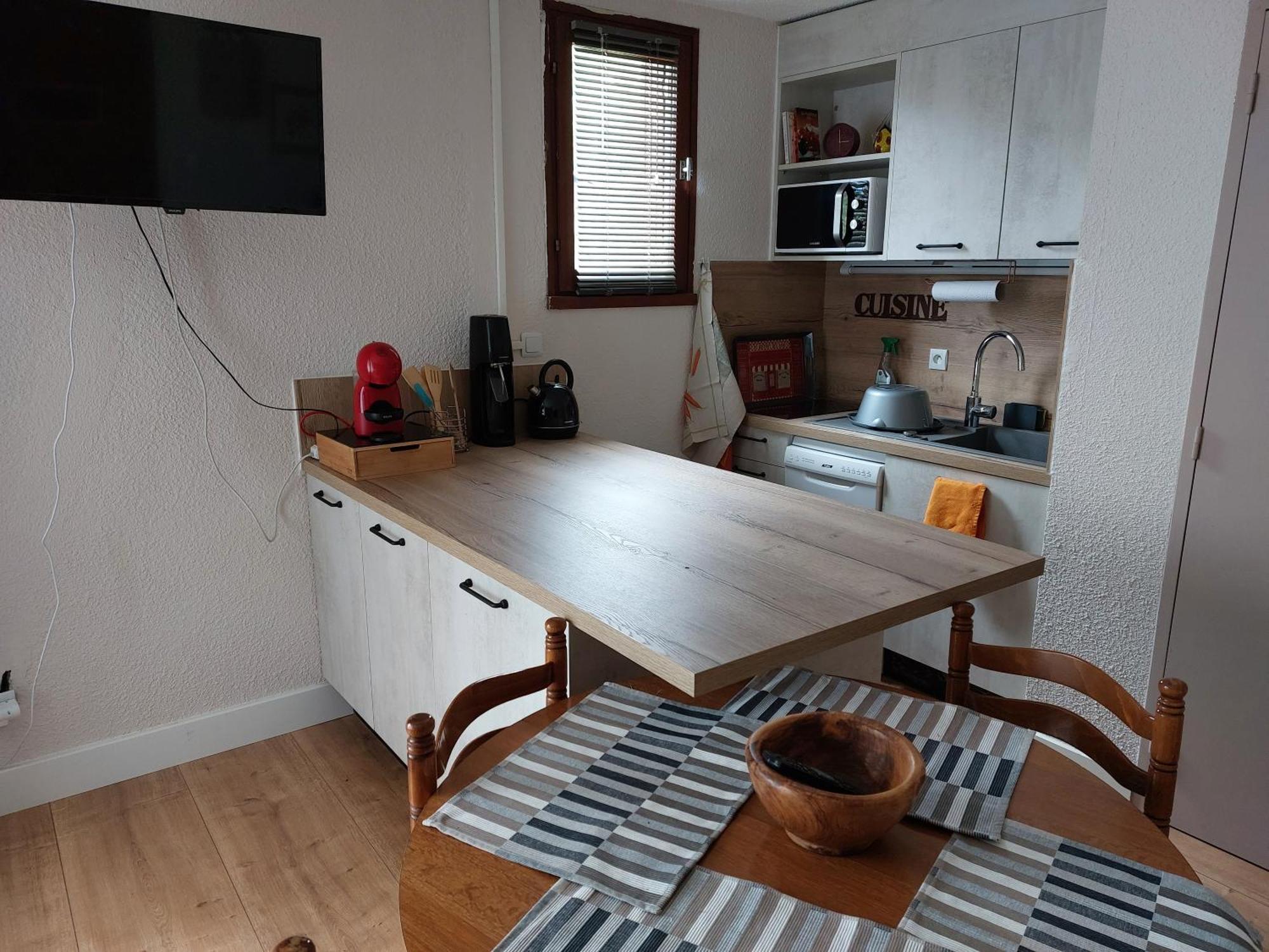 Appartement En Residence Proche Du Plan D'Eau 埃姆布能 外观 照片