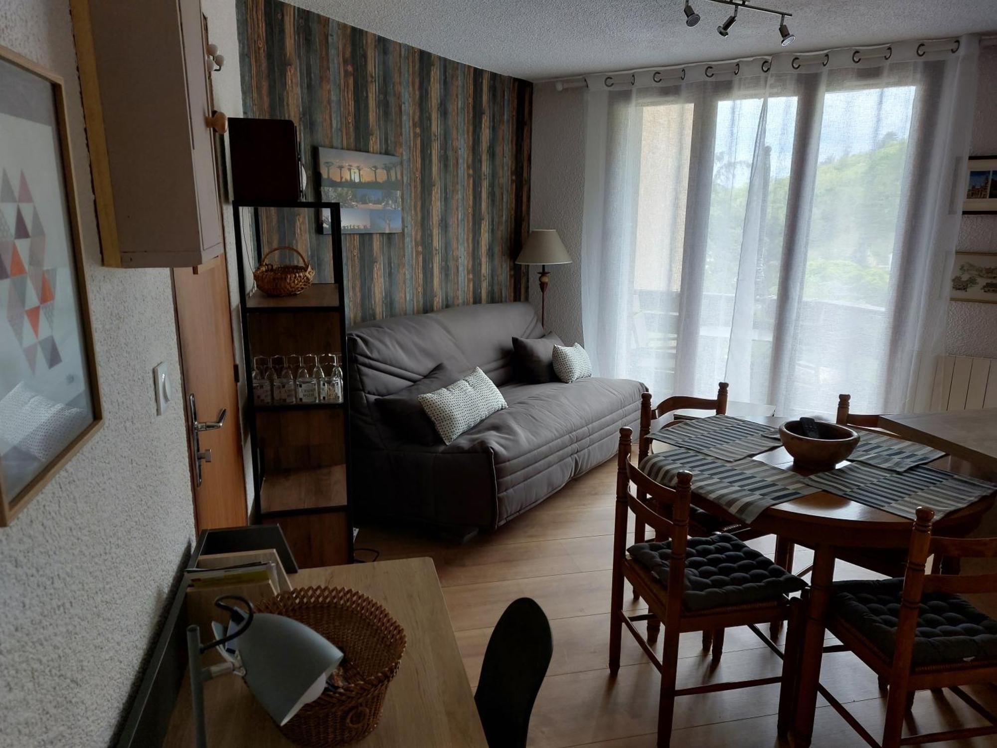Appartement En Residence Proche Du Plan D'Eau 埃姆布能 外观 照片